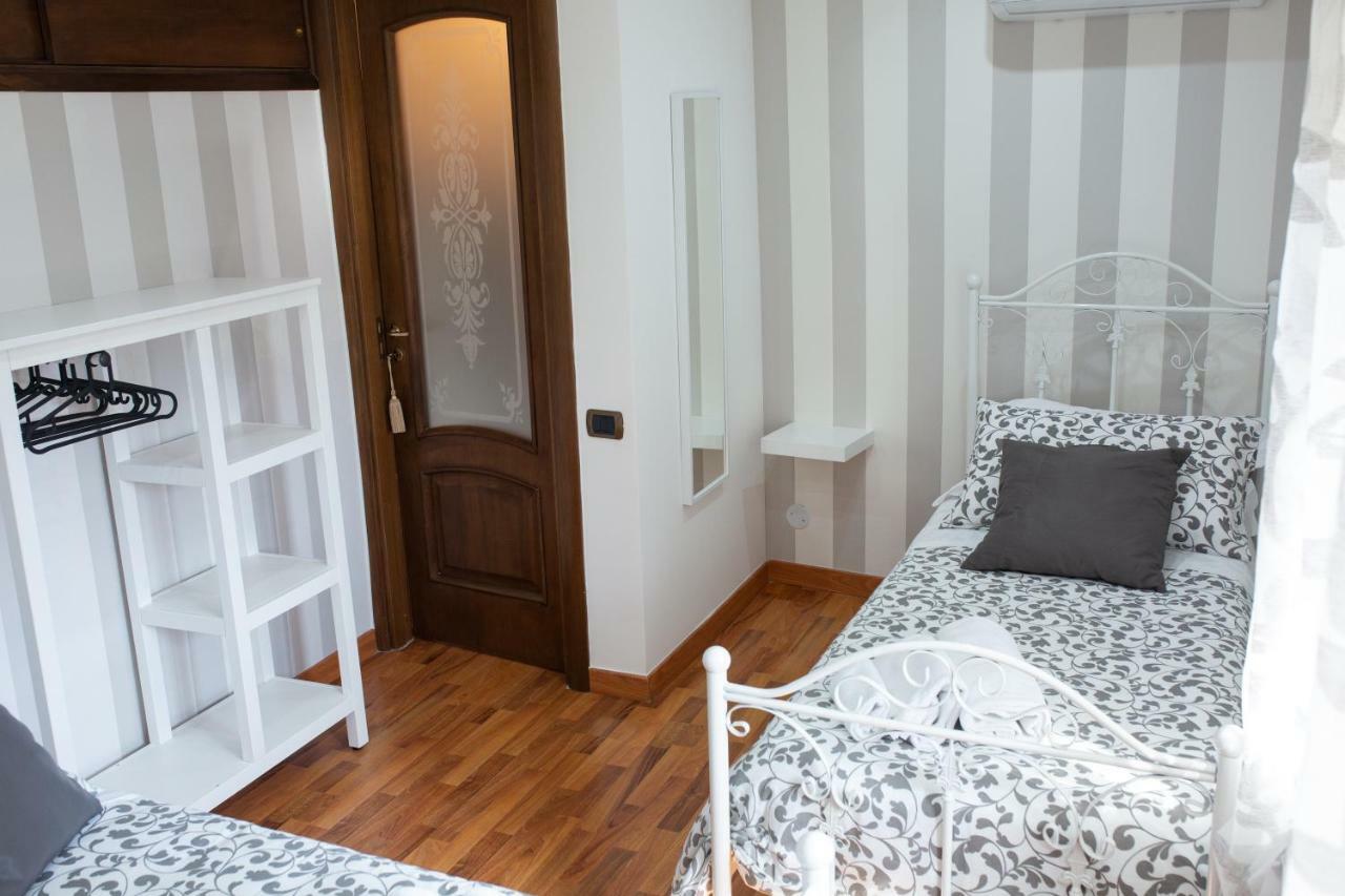 Dimora De Curtis Appartement Napels Buitenkant foto
